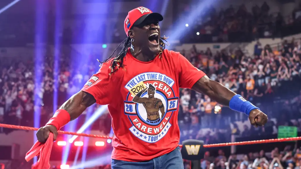 R-Truth revela quem quer enfrentar em sua última luta na WWE