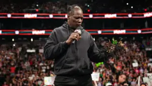 Revelada a reação de bastidores à saída de R-Truth da WWE no ano passado