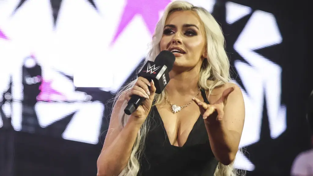 Blake Monroe ainda tem chances de ser promovida ao plantel principal da WWE