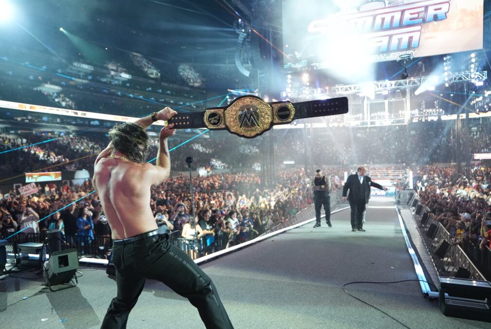 Seth Rollins fala sobre como se sentiu ao deixar vago o World Heavyweight Championship