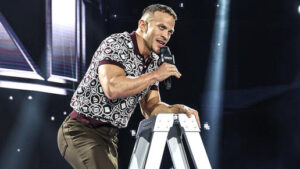 Ricky Saints aborda crítica recorrente enfrentada por ex-lutadores da AEW na WWE