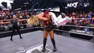 Zaria passa por heel-turn durante o WWE NXT