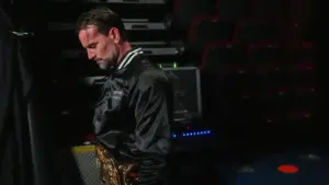 WWE reage no Elimination Chamber, apesar do pragmatismo persistir