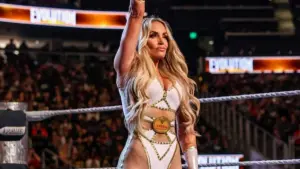 Trish Stratus concorda em retornar à WWE com algumas condições