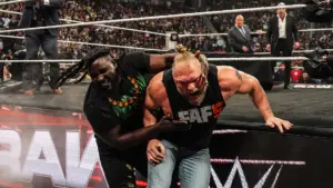 Brock Lesnar e Oba Femi continuaram brigando após o WWE RAW sair do ar