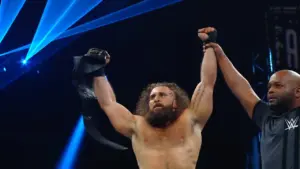 Tony D’Angelo conquista o WWE NXT Championship